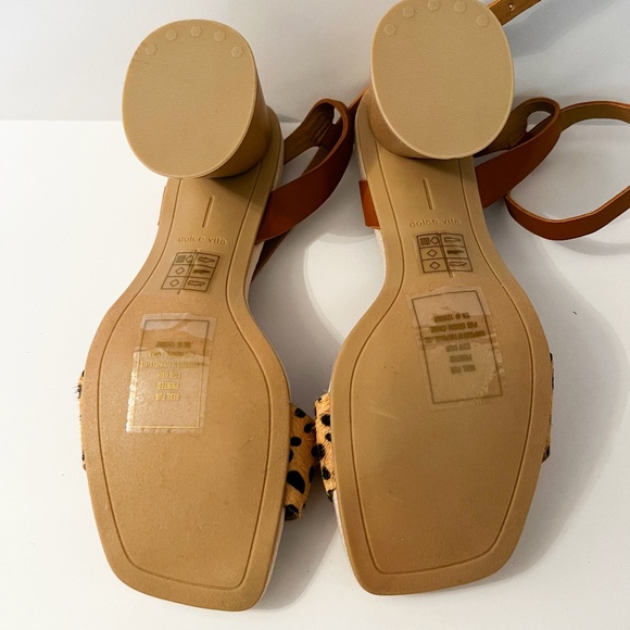 NWOT Dolce Vita Leopard Hazel Leopard Calf Hair Block Sandals - Picture 2 of 4